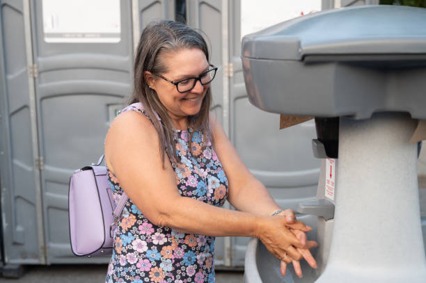 Best High-end porta potty rental  in Elmwood Park, IL